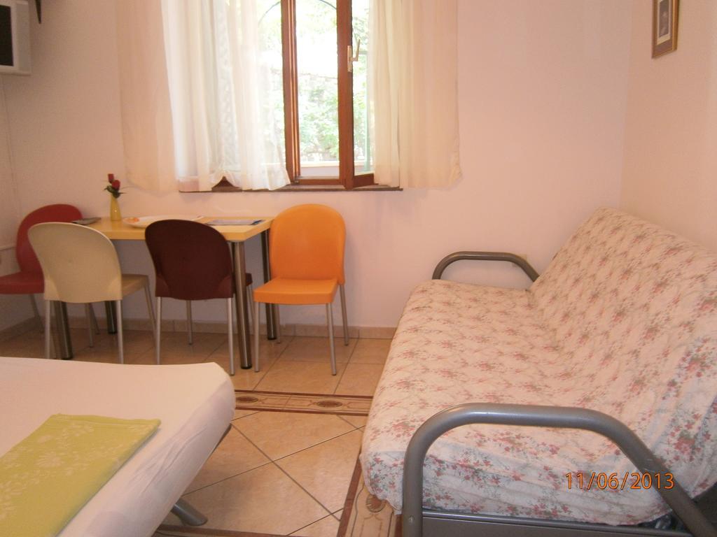 Villa Miranda - Croazia Omiš Quarto foto